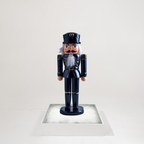 „Nussknacker” by Bergson Artists