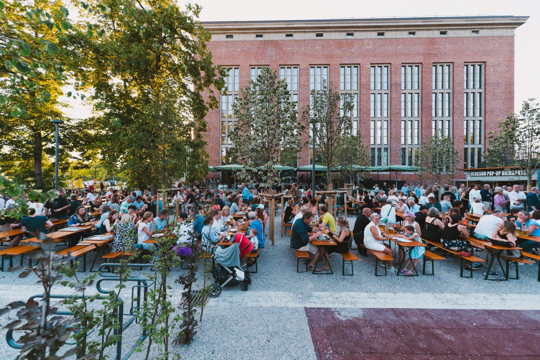 Gaststätte Mit Biergarten In Der Nähe Bergson Biergarten - Bergson